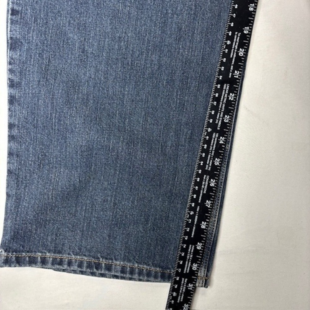 Carhartt B24 Relaxed Fit Jeans Men's 42x32 Light Wash Workwear Denim Blue - Picture 5 of 13